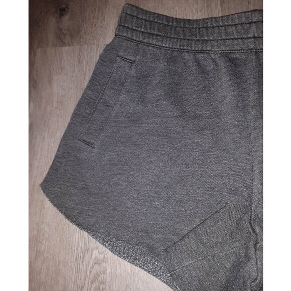 Aerie Dark Grey Sweat Shorts Size Medium Red Cherry Fruit Embroidered Patch - Picture 5 of 6